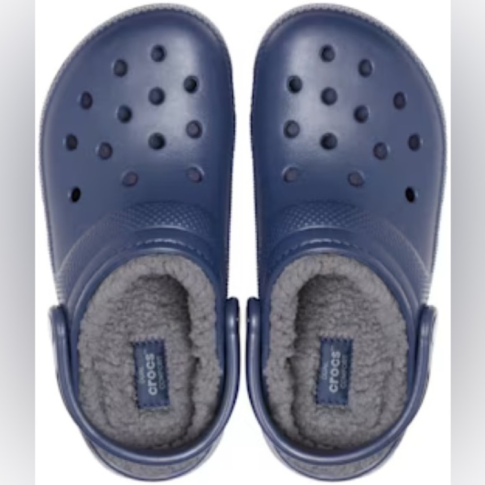 NWT — CROCS M11/W13 Navy Lined Crocs, m11/w13